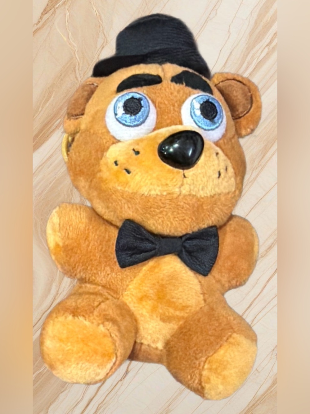 FIVE NIGHTS AT FREDDYS PLUSH WITH BACKBACK CLIP 6”STUFFED ANIMAL